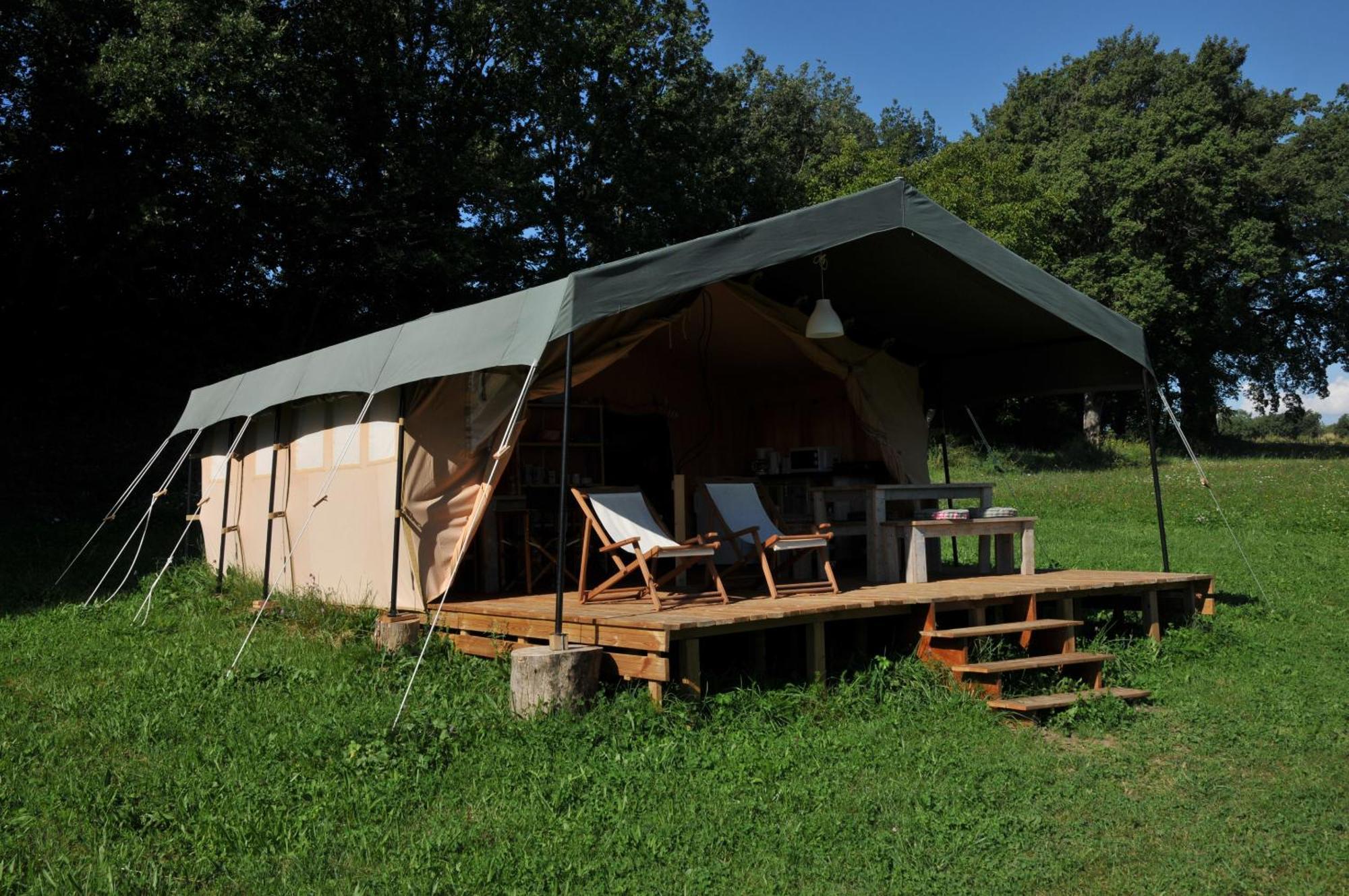 Les Anes De Forcalquier Hotel Room photo